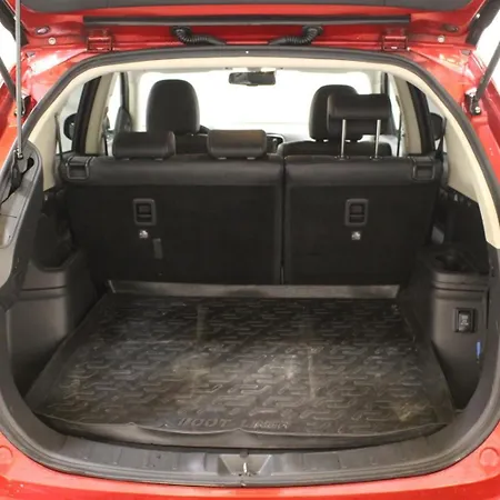 Mitsubishi Med Telt Og Utstyr