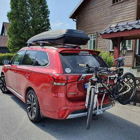 Mitsubishi Med Telt Og Utstyr مكان تخييم ساندنيس